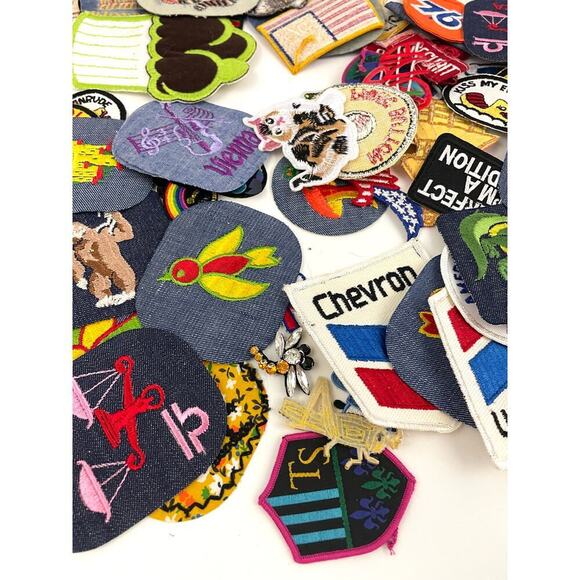 150 PC Assorted Sewing Applique Patches Iron on Sew On NEW Mixed Sequin Crafting - Picture 11 of 16